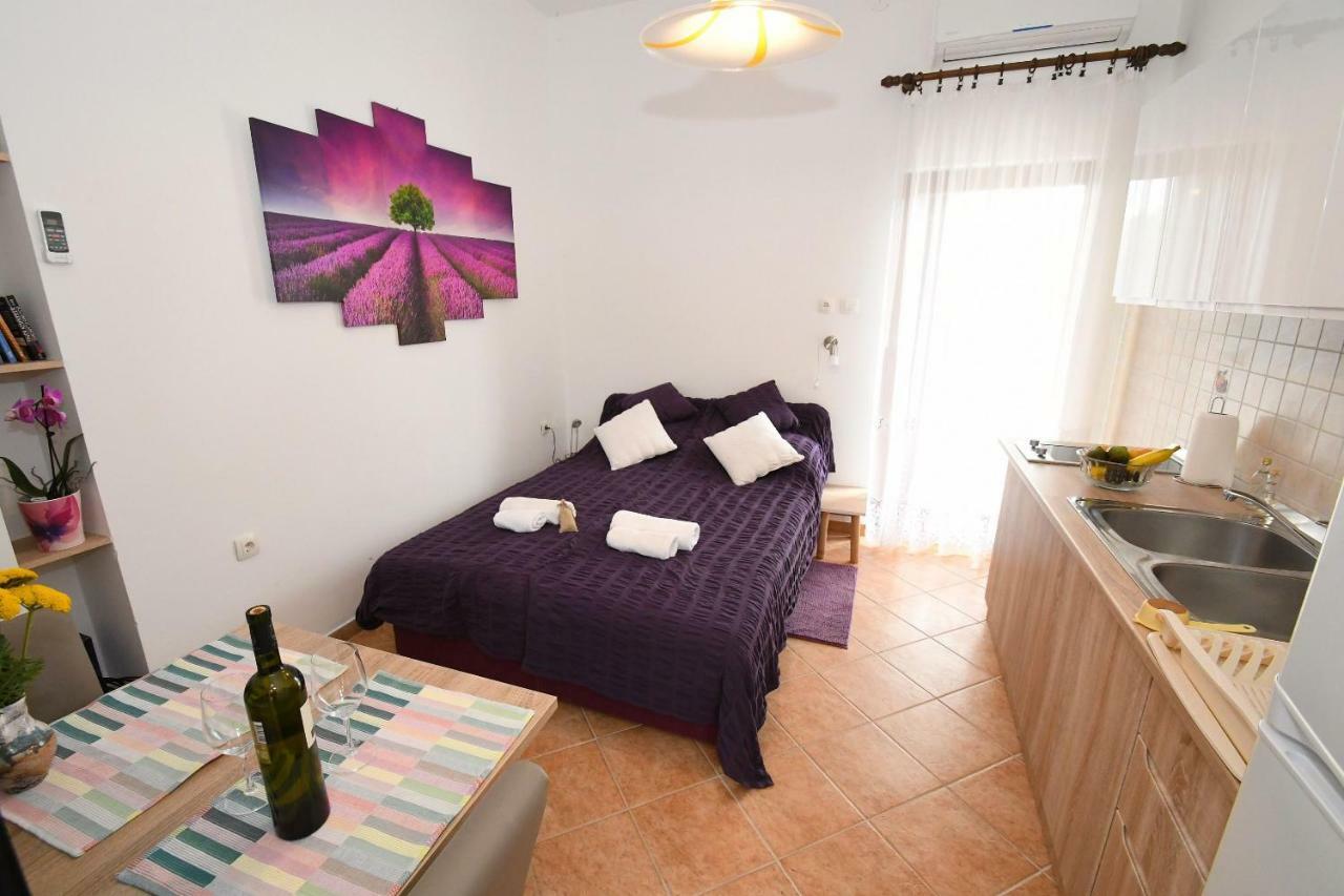 Studio Apartman Kris Marinici (Primorsko-Goranska) Exterior foto