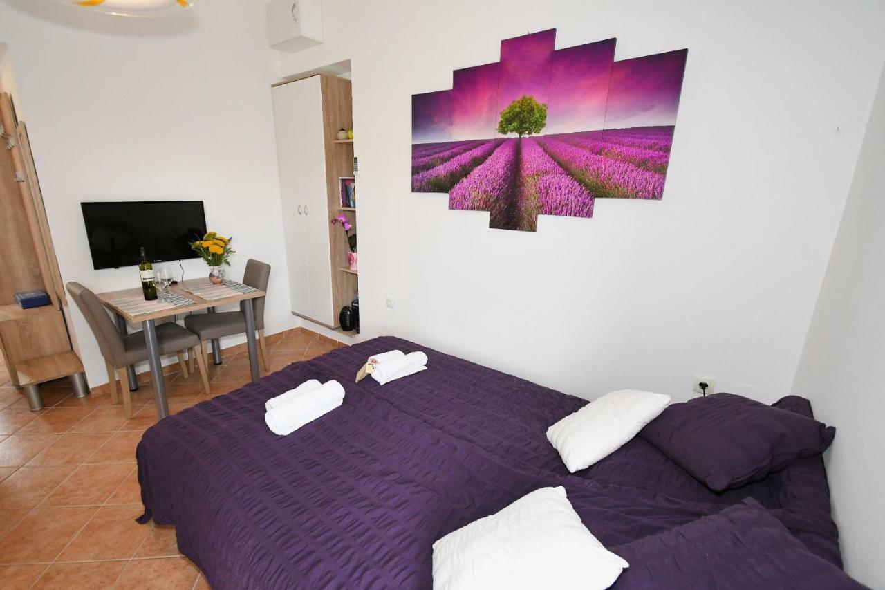 Studio Apartman Kris Marinici (Primorsko-Goranska) Exterior foto