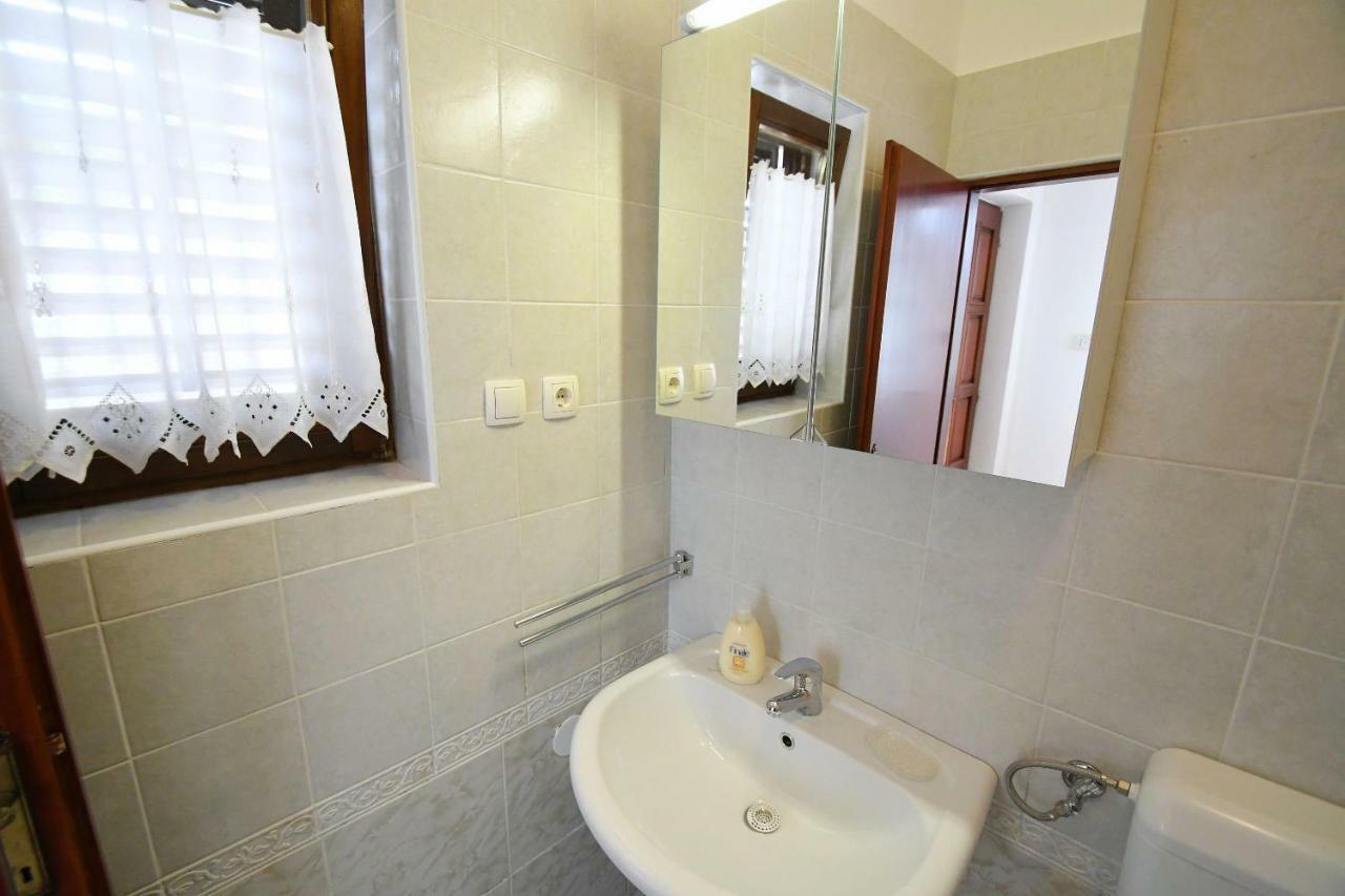 Studio Apartman Kris Marinici (Primorsko-Goranska) Exterior foto